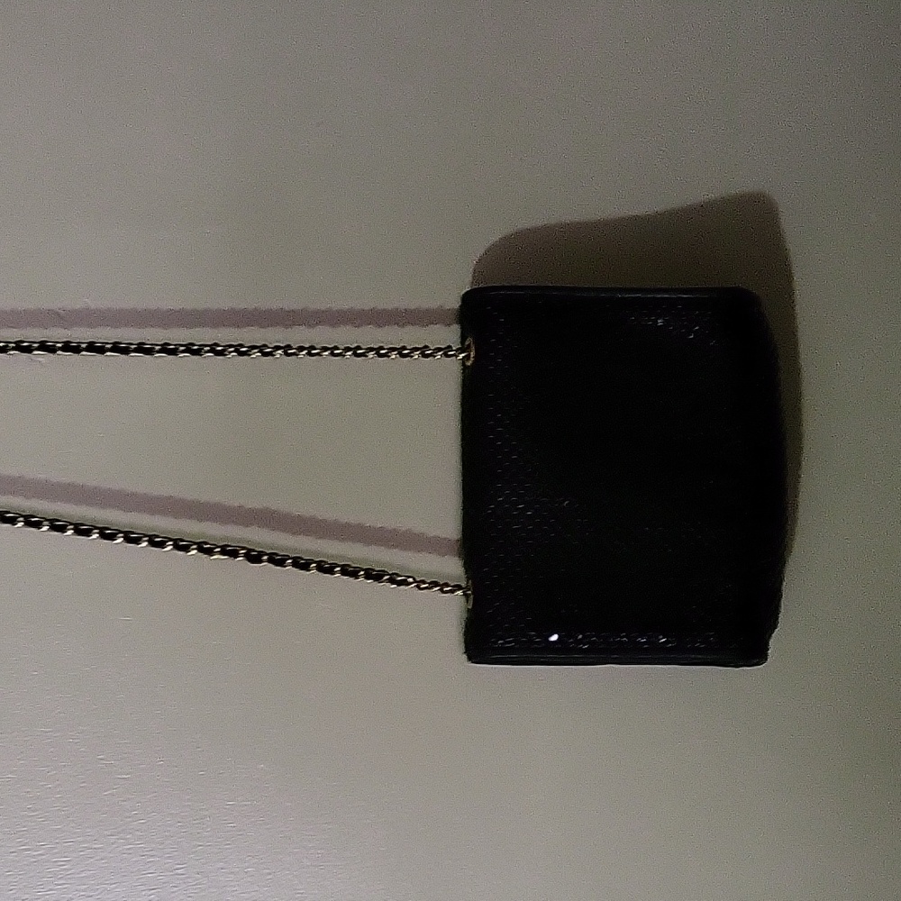 Purse - Picture 2 of 4